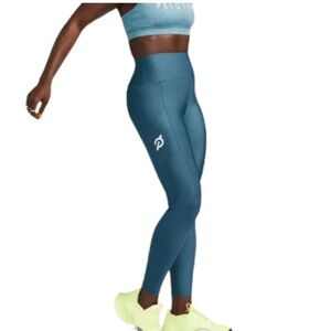 Peloton Show Up Pocket Legging